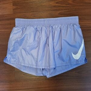Nike Women's Running Swoosh Shorts Size Medium